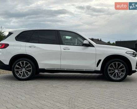 Білий БМВ Х5, об'ємом двигуна 2 л та пробігом 74 тис. км за 54200 $, фото 10 на Automoto.ua