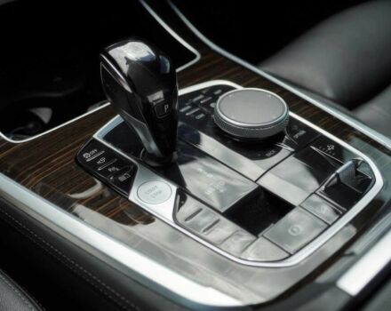 Белый БМВ Х5, объемом двигателя 3 л и пробегом 24 тыс. км за 52300 $, фото 10 на Automoto.ua