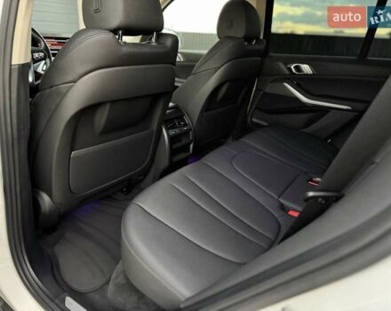 БМВ Х5 2021 в Стрые на Automoto.ua Белый БМВ Х5, объемом двигателя 2 л и пробегом 89 тыс. км за 53900 $, фото 66 на Automoto.ua