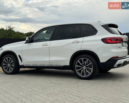 Білий БМВ Х5, об'ємом двигуна 2 л та пробігом 74 тис. км за 54200 $, фото 22 на Automoto.ua