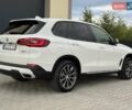 Білий БМВ Х5, об'ємом двигуна 2 л та пробігом 74 тис. км за 54200 $, фото 40 на Automoto.ua