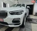 Белый БМВ Х5, объемом двигателя 3 л и пробегом 59 тыс. км за 60500 $, фото 7 на Automoto.ua