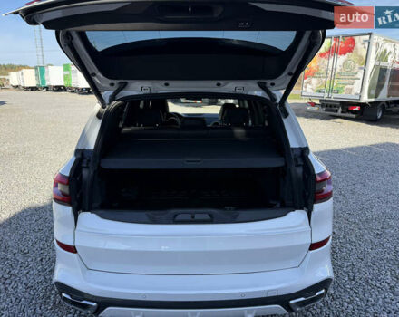 Білий БМВ Х5, об'ємом двигуна 3 л та пробігом 118 тис. км за 67777 $, фото 14 на Automoto.ua