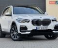 БМВ Х5 2021 в Стрые на Automoto.ua Белый БМВ Х5, объемом двигателя 2 л и пробегом 89 тыс. км за 53900 $, фото 1 на Automoto.ua