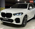 Белый БМВ Х5, объемом двигателя 3 л и пробегом 115 тыс. км за 67000 $, фото 6 на Automoto.ua