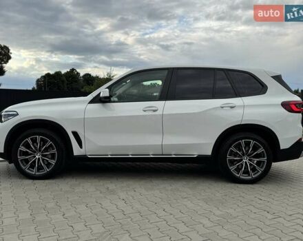 Білий БМВ Х5, об'ємом двигуна 2 л та пробігом 74 тис. км за 54200 $, фото 27 на Automoto.ua