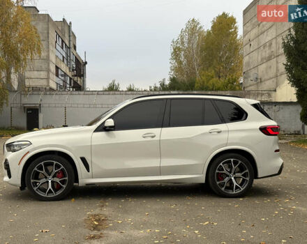 Белый БМВ Х5, объемом двигателя 3 л и пробегом 52 тыс. км за 55555 $, фото 3 на Automoto.ua