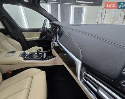 Белый БМВ Х5, объемом двигателя 3 л и пробегом 59 тыс. км за 60500 $, фото 29 на Automoto.ua