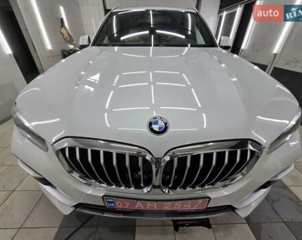 Белый БМВ Х5, объемом двигателя 3 л и пробегом 59 тыс. км за 60500 $, фото 51 на Automoto.ua