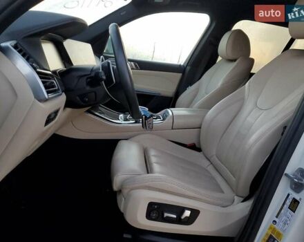 Белый БМВ Х5, объемом двигателя 3 л и пробегом 23 тыс. км за 22600 $, фото 6 на Automoto.ua