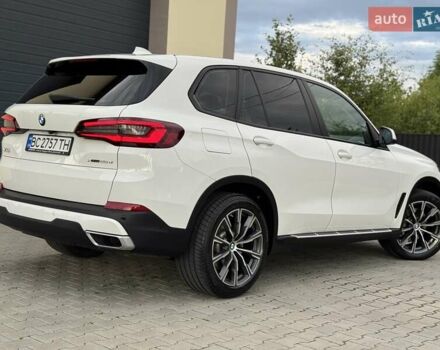 Білий БМВ Х5, об'ємом двигуна 2 л та пробігом 74 тис. км за 54200 $, фото 44 на Automoto.ua