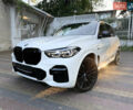 Белый БМВ Х5, объемом двигателя 3 л и пробегом 72 тыс. км за 71800 $, фото 1 на Automoto.ua