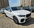 Белый БМВ Х5, объемом двигателя 3 л и пробегом 55 тыс. км за 49000 $, фото 3 на Automoto.ua