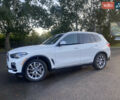 Белый БМВ Х5, объемом двигателя 3 л и пробегом 5 тыс. км за 61900 $, фото 162 на Automoto.ua