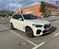 Белый БМВ Х5, объемом двигателя 3 л и пробегом 106 тыс. км за 56500 $, фото 1 на Automoto.ua