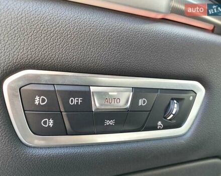 Белый БМВ Х5, объемом двигателя 2 л и пробегом 68 тыс. км за 53800 $, фото 25 на Automoto.ua