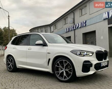 Белый БМВ Х5, объемом двигателя 3 л и пробегом 38 тыс. км за 76000 $, фото 4 на Automoto.ua