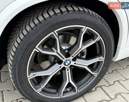 Білий БМВ Х5, об'ємом двигуна 3 л та пробігом 39 тис. км за 71000 $, фото 11 на Automoto.ua