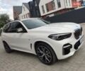 Белый БМВ Х5, объемом двигателя 3 л и пробегом 2 тыс. км за 92700 $, фото 1 на Automoto.ua