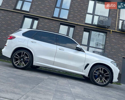 Білий БМВ Х5, об'ємом двигуна 3 л та пробігом 15 тис. км за 68100 $, фото 14 на Automoto.ua