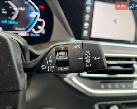 Белый БМВ Х5, объемом двигателя 3 л и пробегом 44 тыс. км за 66290 $, фото 25 на Automoto.ua