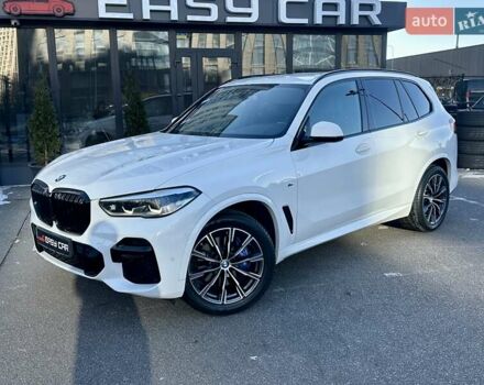 Белый БМВ Х5, объемом двигателя 3 л и пробегом 72 тыс. км за 67900 $, фото 4 на Automoto.ua