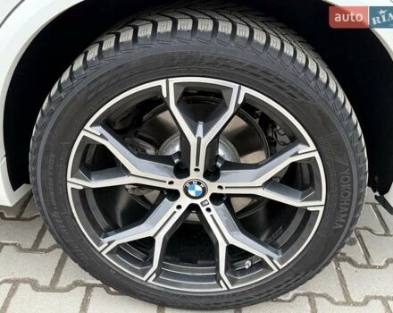 Білий БМВ Х5, об'ємом двигуна 3 л та пробігом 39 тис. км за 71000 $, фото 12 на Automoto.ua