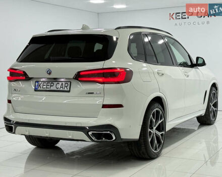 Белый БМВ Х5, объемом двигателя 3 л и пробегом 43 тыс. км за 62500 $, фото 11 на Automoto.ua