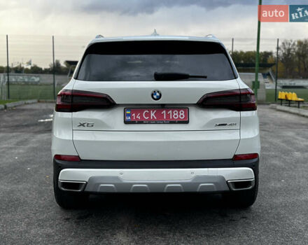 Белый БМВ Х5, объемом двигателя 3 л и пробегом 19 тыс. км за 57000 $, фото 6 на Automoto.ua