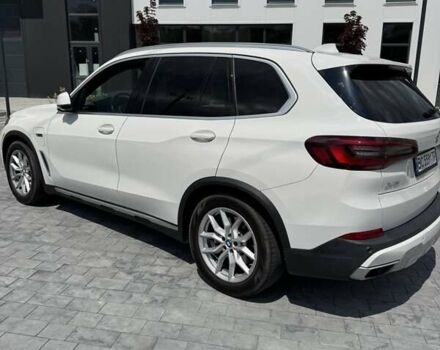 Белый БМВ Х5, объемом двигателя 3 л и пробегом 43 тыс. км за 66000 $, фото 7 на Automoto.ua