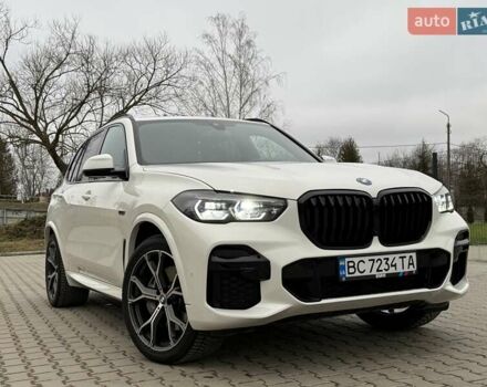 Білий БМВ Х5, об'ємом двигуна 3 л та пробігом 39 тис. км за 71000 $, фото 2 на Automoto.ua