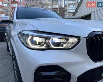 Білий БМВ Х5, об'ємом двигуна 3 л та пробігом 40 тис. км за 75000 $, фото 6 на Automoto.ua