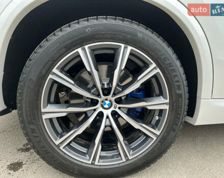 Белый БМВ Х5, объемом двигателя 3 л и пробегом 13 тыс. км за 81500 $, фото 11 на Automoto.ua