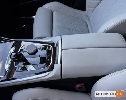 Белый БМВ Х5, объемом двигателя 3 л и пробегом 17 тыс. км за 72000 $, фото 13 на Automoto.ua