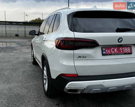 Белый БМВ Х5, объемом двигателя 3 л и пробегом 19 тыс. км за 57000 $, фото 5 на Automoto.ua