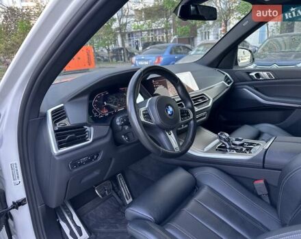 Белый БМВ Х5, объемом двигателя 3 л и пробегом 72 тыс. км за 65900 $, фото 29 на Automoto.ua