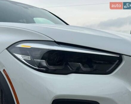 Белый БМВ Х5, объемом двигателя 3 л и пробегом 44 тыс. км за 66290 $, фото 12 на Automoto.ua