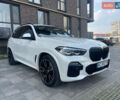 Білий БМВ Х5, об'ємом двигуна 3 л та пробігом 15 тис. км за 68100 $, фото 10 на Automoto.ua