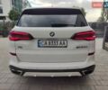 Белый БМВ Х5, объемом двигателя 3 л и пробегом 2 тыс. км за 92700 $, фото 4 на Automoto.ua