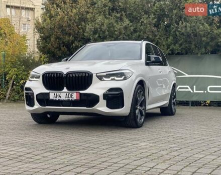 БМВ Х5 2022 в Черновцах на Automoto.ua Белый БМВ Х5, объемом двигателя 3 л и пробегом 95 тыс. км за 73000 $, фото 6 на Automoto.ua