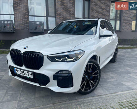 Білий БМВ Х5, об'ємом двигуна 3 л та пробігом 15 тис. км за 68100 $, фото 7 на Automoto.ua