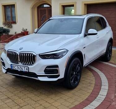 Белый БМВ Х5, объемом двигателя 3 л и пробегом 31 тыс. км за 72500 $, фото 22 на Automoto.ua