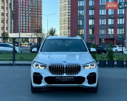 Белый БМВ Х5, объемом двигателя 3 л и пробегом 90 тыс. км за 69000 $, фото 3 на Automoto.ua