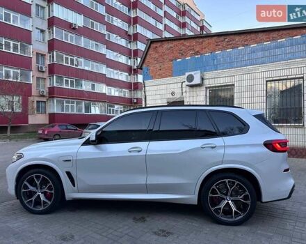 Білий БМВ Х5, об'ємом двигуна 3 л та пробігом 40 тис. км за 75000 $, фото 13 на Automoto.ua