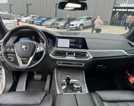 Білий БМВ Х5, об'ємом двигуна 3 л та пробігом 44 тис. км за 66290 $, фото 40 на Automoto.ua