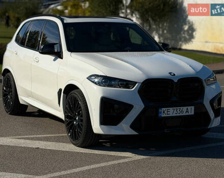 Белый БМВ Х5, объемом двигателя 3 л и пробегом 48 тыс. км за 65500 $, фото 1 на Automoto.ua