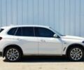 Белый БМВ Х5, объемом двигателя 3 л и пробегом 16 тыс. км за 45500 $, фото 3 на Automoto.ua