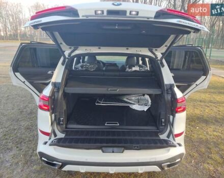Белый БМВ Х5, объемом двигателя 3 л и пробегом 2 тыс. км за 92700 $, фото 28 на Automoto.ua