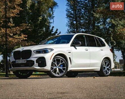 Белый БМВ Х5, объемом двигателя 3 л и пробегом 63 тыс. км за 69900 $, фото 10 на Automoto.ua