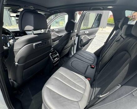 Белый БМВ Х5, объемом двигателя 3 л и пробегом 43 тыс. км за 66000 $, фото 19 на Automoto.ua